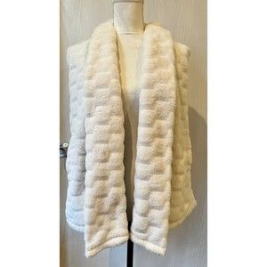 Lucy Women’s White Ivory Faux Fur Vest Size M Medium